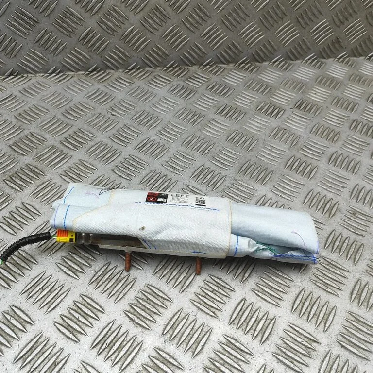 Seat airbag 107782900C