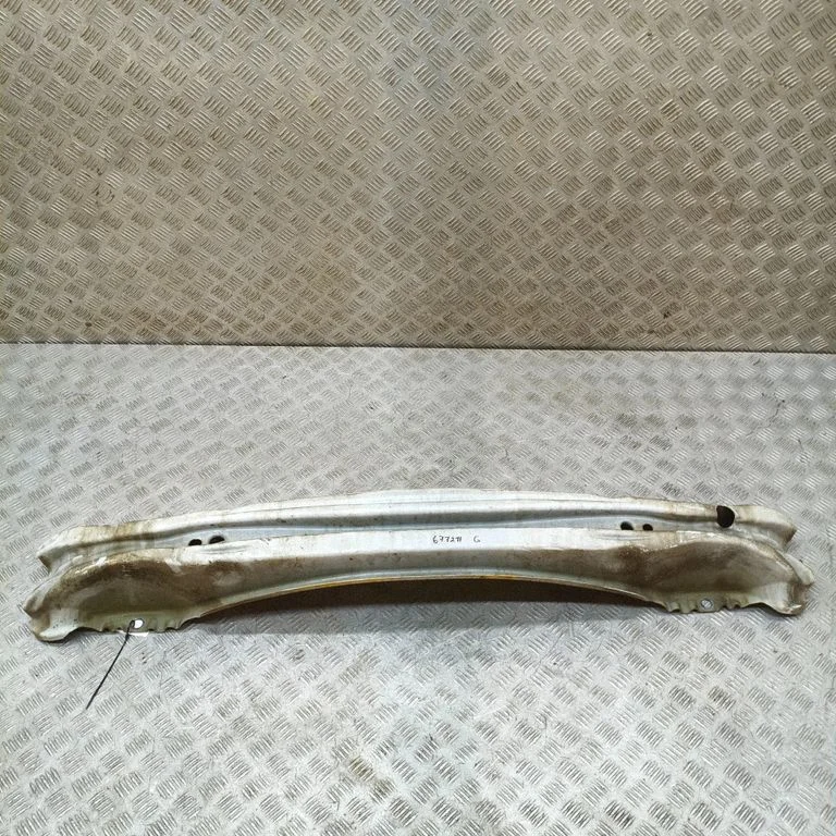Belka zderzaka tylnego 31299699