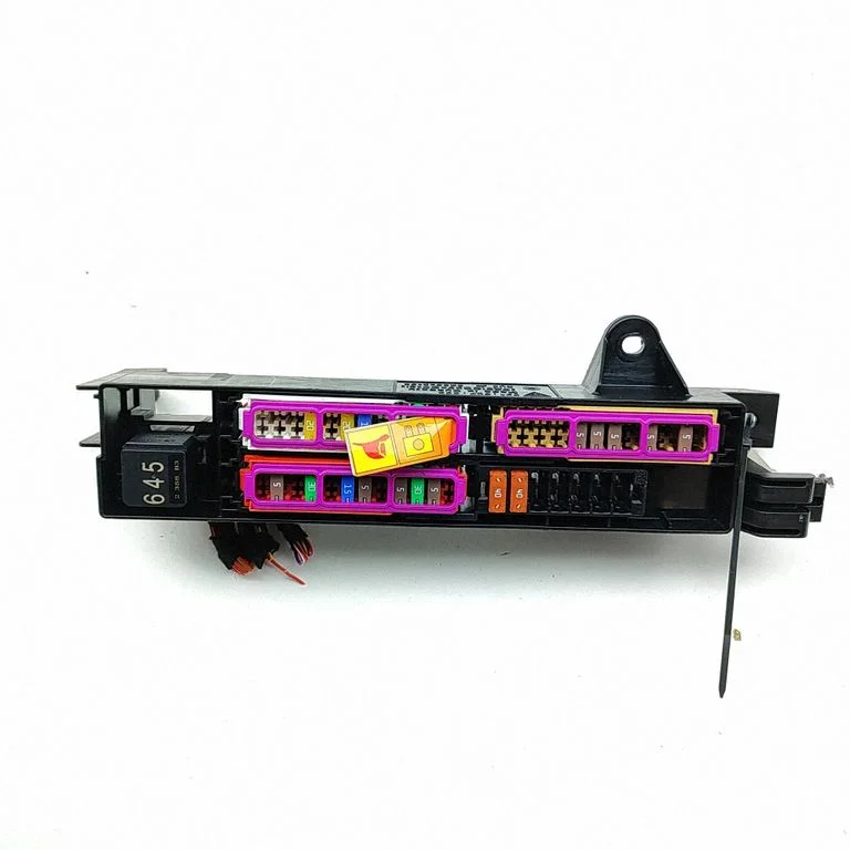 Fuse module – Porsche Taycan 9J1 (2019-)