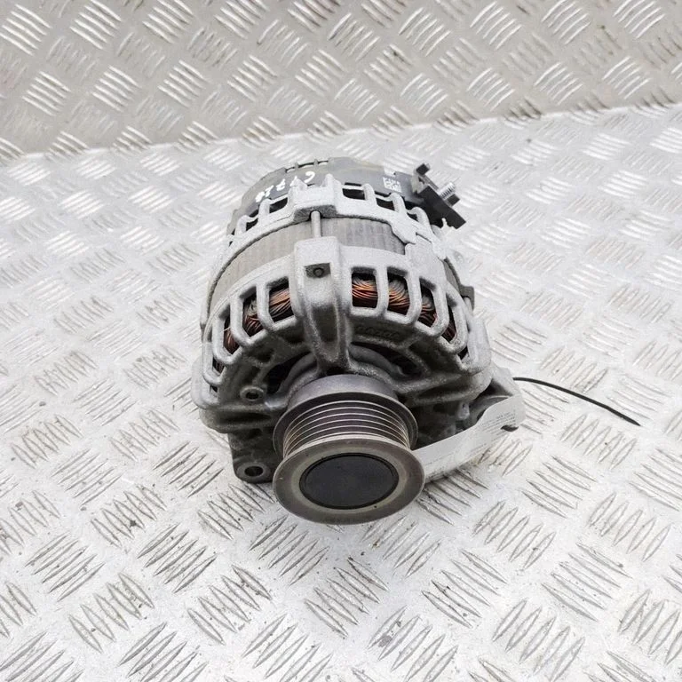 Alternator 0125812038