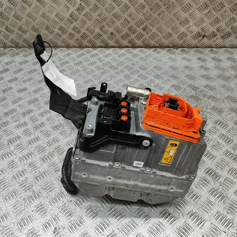 Invertors (sprieguma pārveidotājs) 043750802W