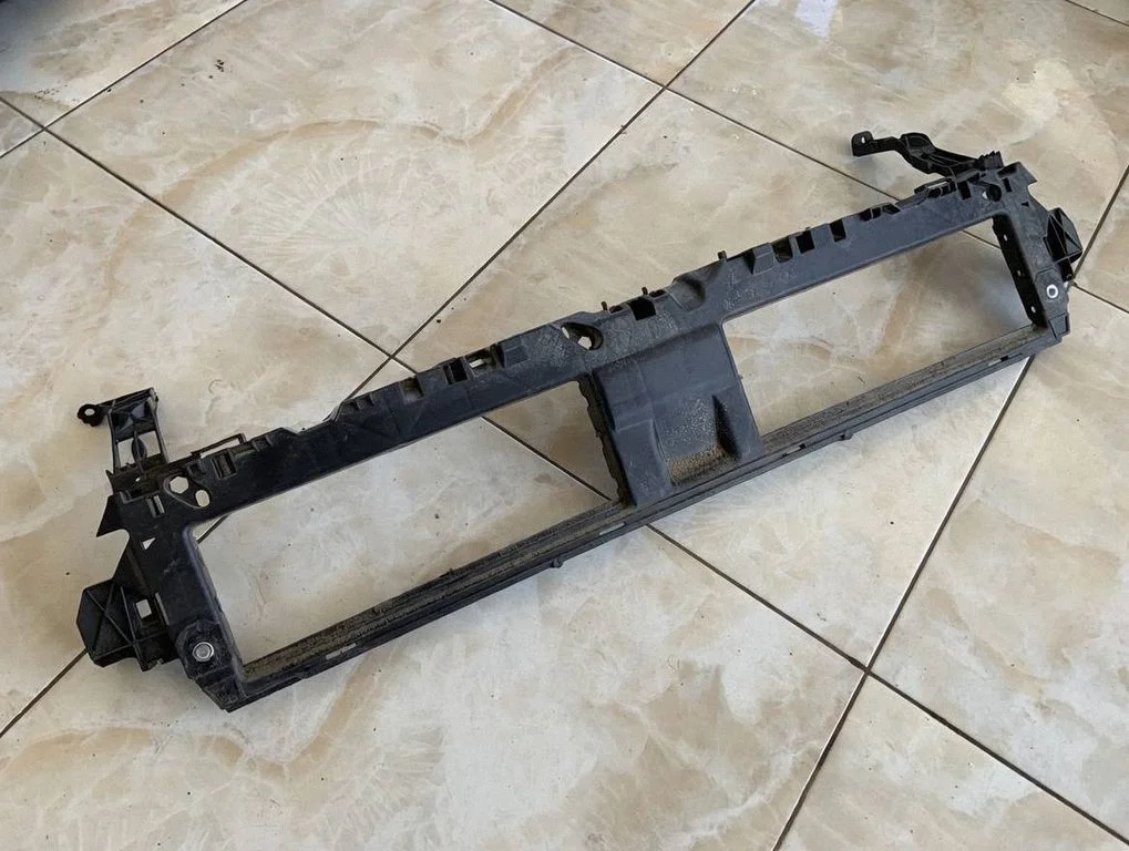 Radiator support slam panel bracket – Audi A4 S4 B9 (2015-2019)