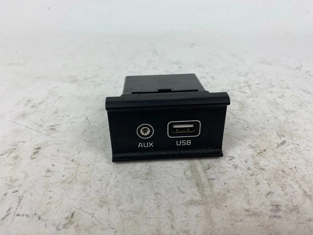 AUX-pesa – KIA Sportage (2016-2021)