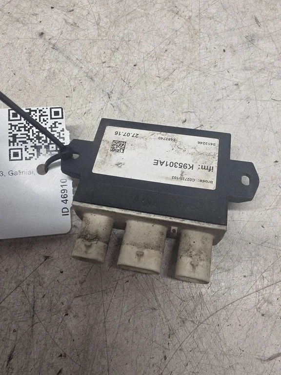 Parkošanās (PDC) sensoru vadības bloks K95301AE