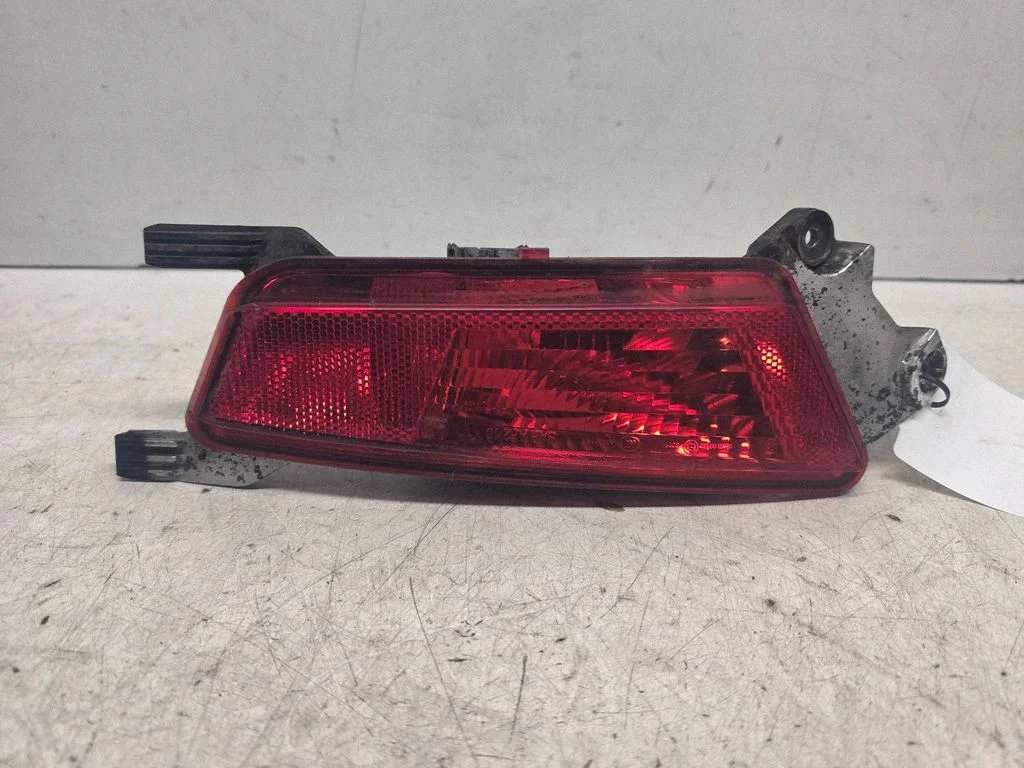 Rear fog light – Land Rover Evoque I (2011-2018)