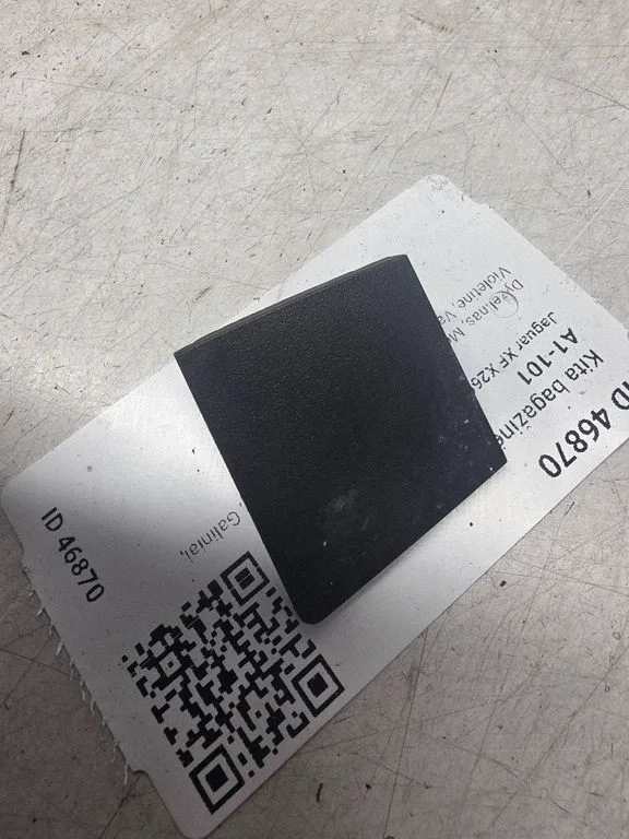 Pozostałe elementy tapicerki bagażnika GX63247A01A