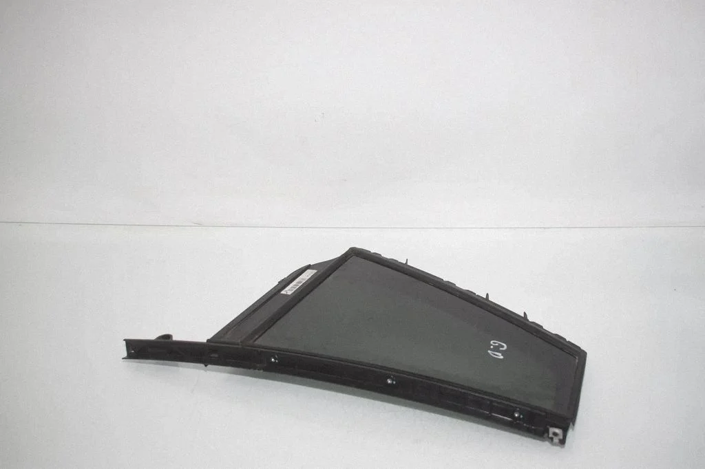 Rear vent window glass – BMW 3 Series G20 G21 (2019-)