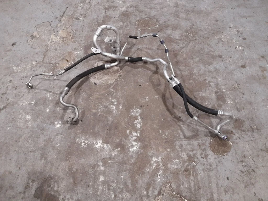 Air conditioning (A/C) pipe/hose 2138307502