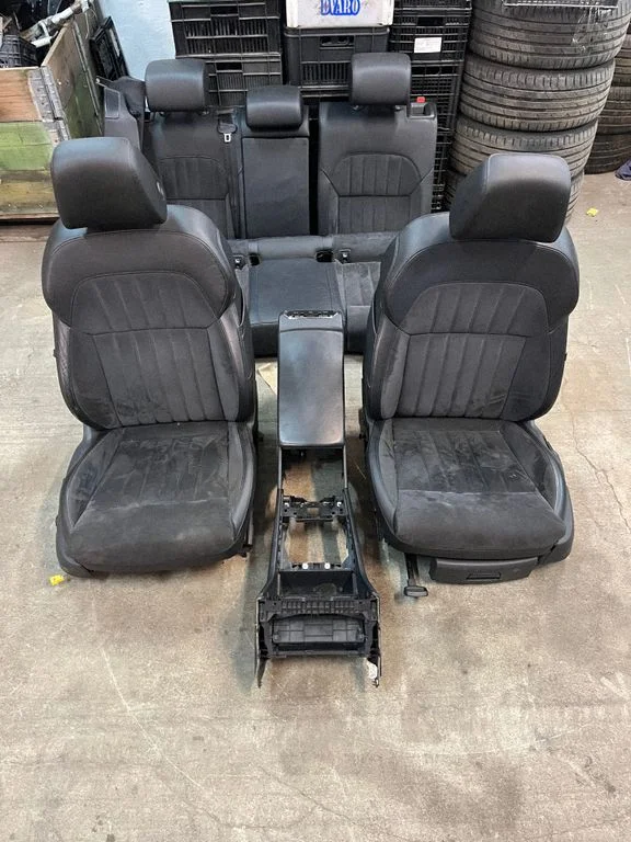 Seat set – Skoda Superb B8 (3V) (2015-2024)
