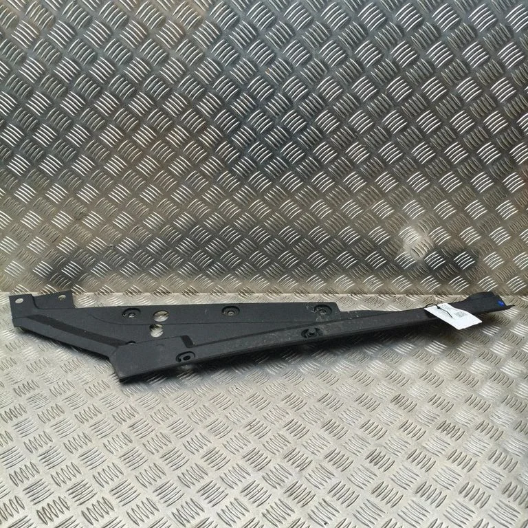 Fender trim (molding) KBB356916