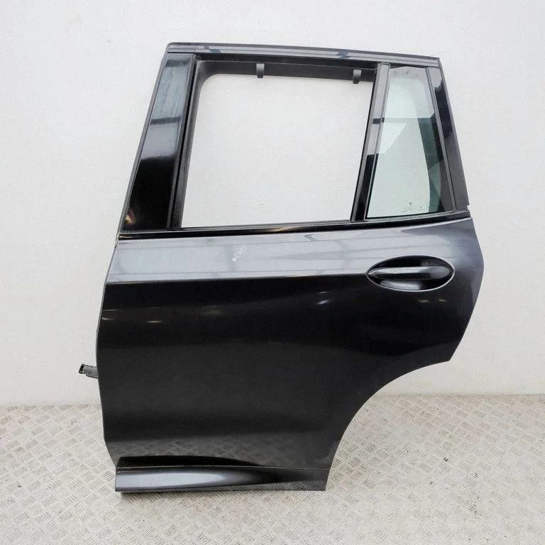 Aizmugurējās durvis – BMW X3 G01 (2018-2024)