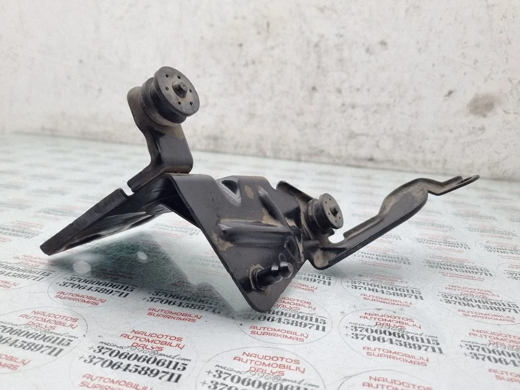 ABS pump bracket – Skoda Octavia Mk3 (5E) (2013-2019)
