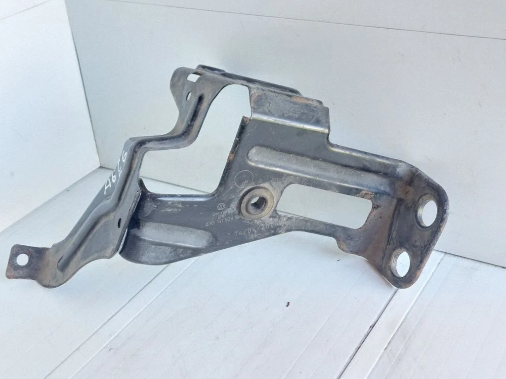 ABS pump bracket – Audi A6 Allroad C6 (2006-2011)