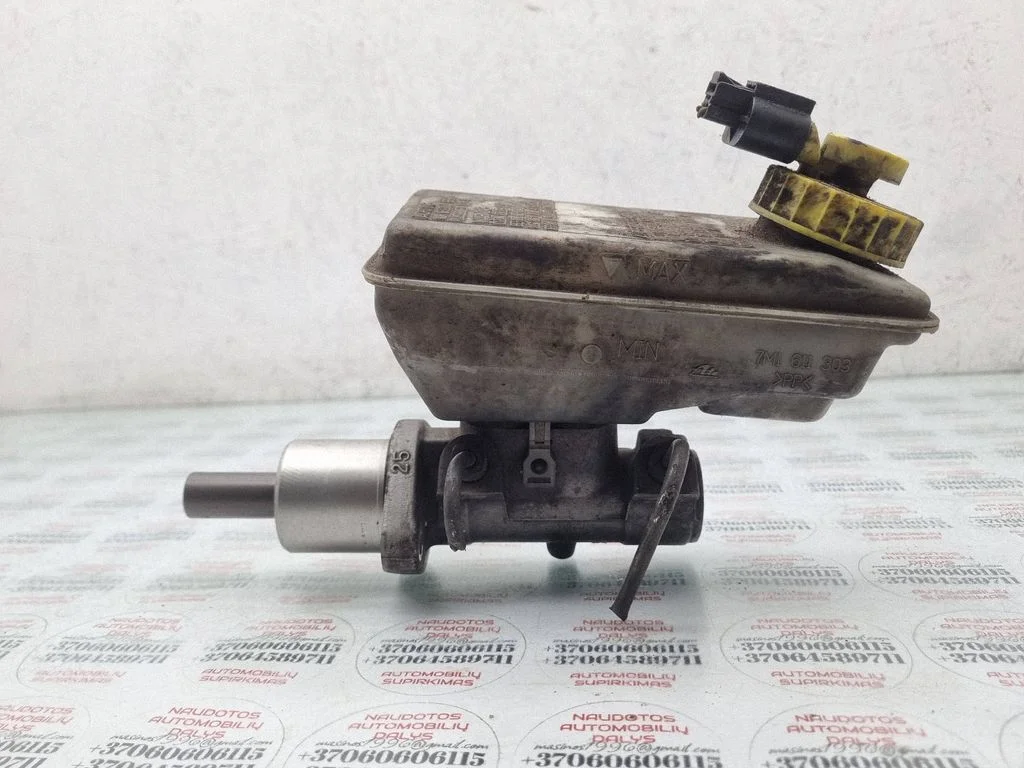 Piduri peasilinder 7M1611303