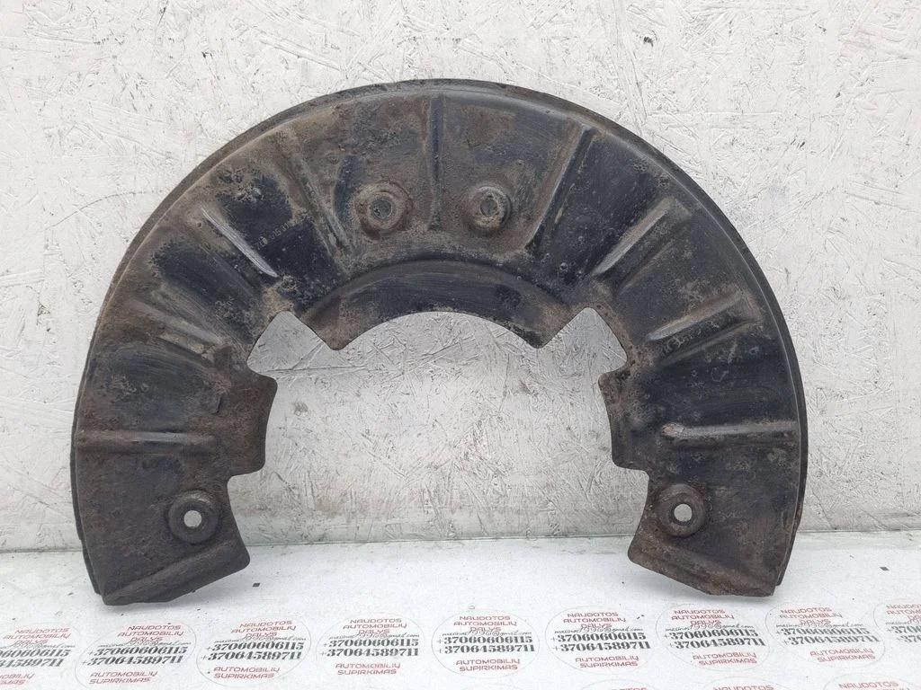 Front brake disc dust cover plate 7L0615311