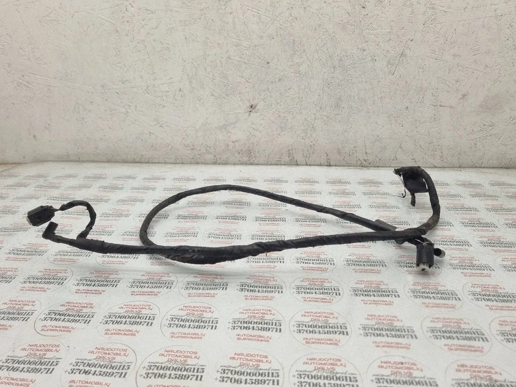 Windshield washer fluid hose – Audi A4 S4 B6 8E 8H (2001-2005)