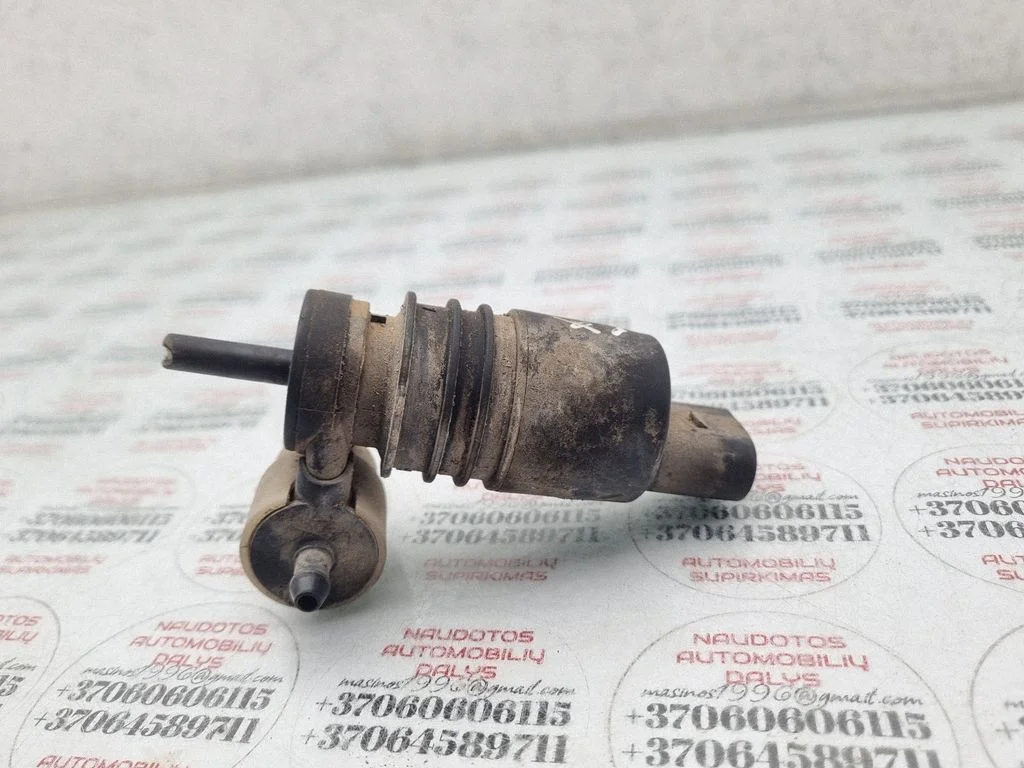 Windscreen/windshield washer pump