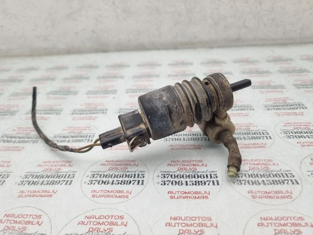 Windscreen/windshield washer pump