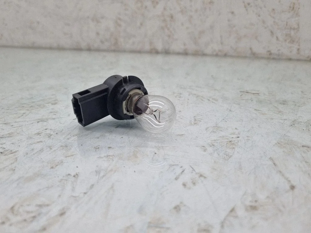 Część lampy tylnej – Volkswagen Passat B6 (2005-2010)