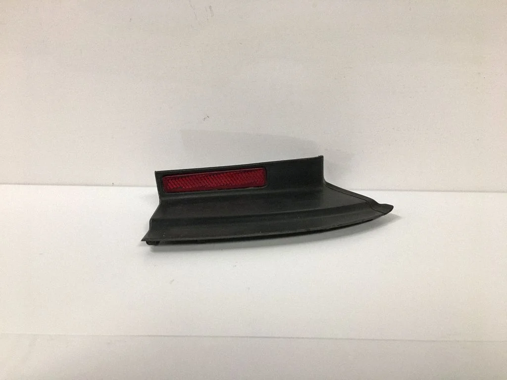Odblask tylny – Volkswagen Passat B6 (2005-2010)