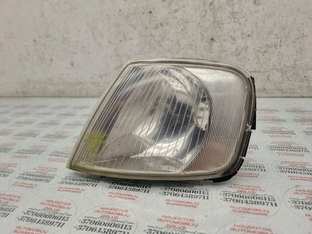 Front indicator light 084411515L