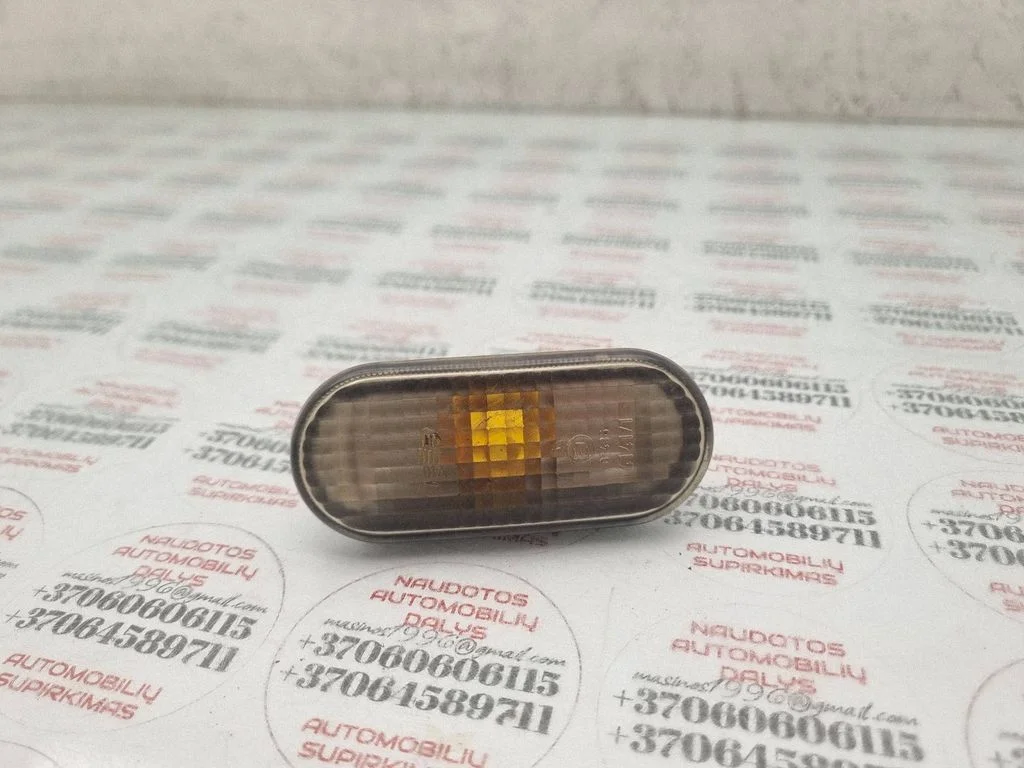 Front fender indicator light 3B0949117C