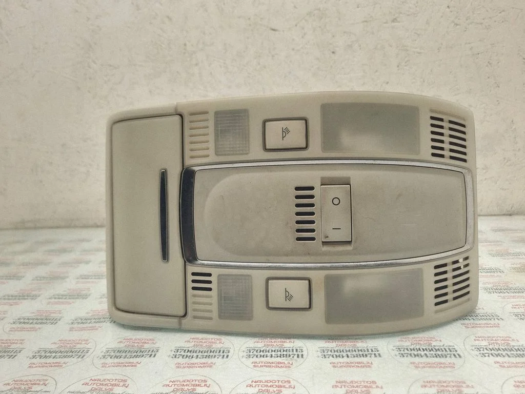 Front seat light 4F0947135N