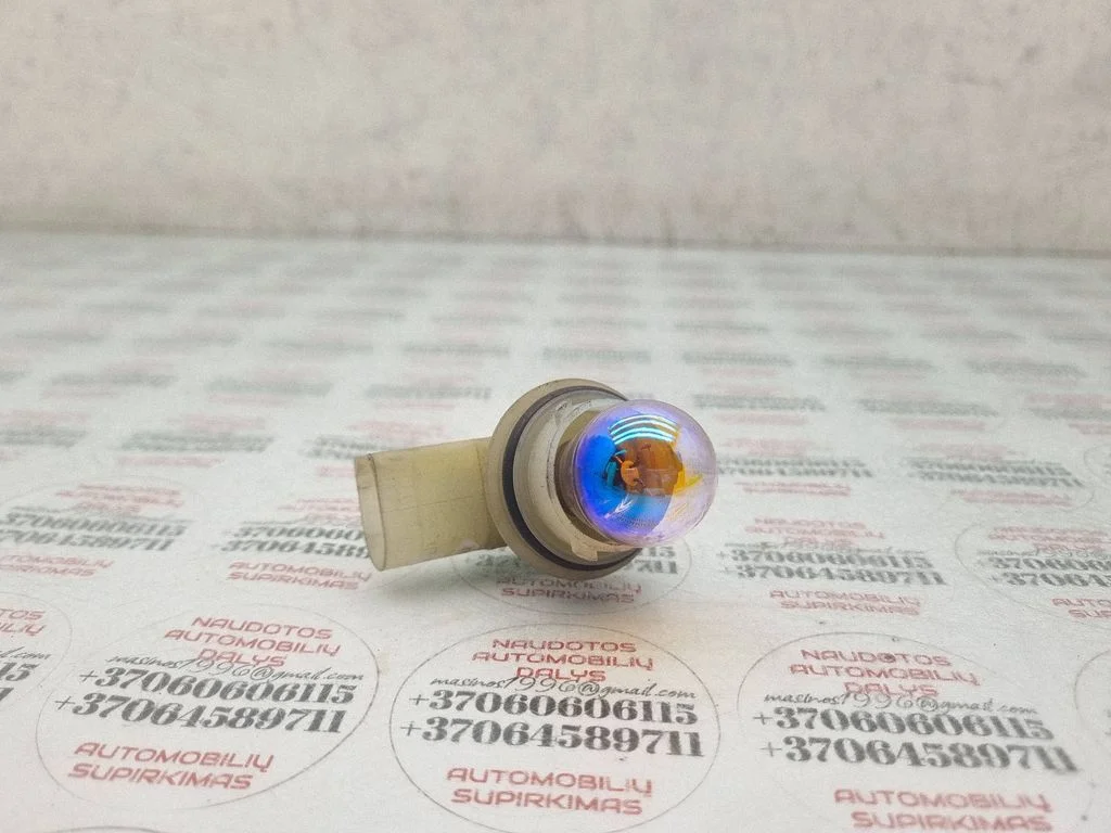 Rear tail light bulb – Audi A3 S3 8L (1996-2003)