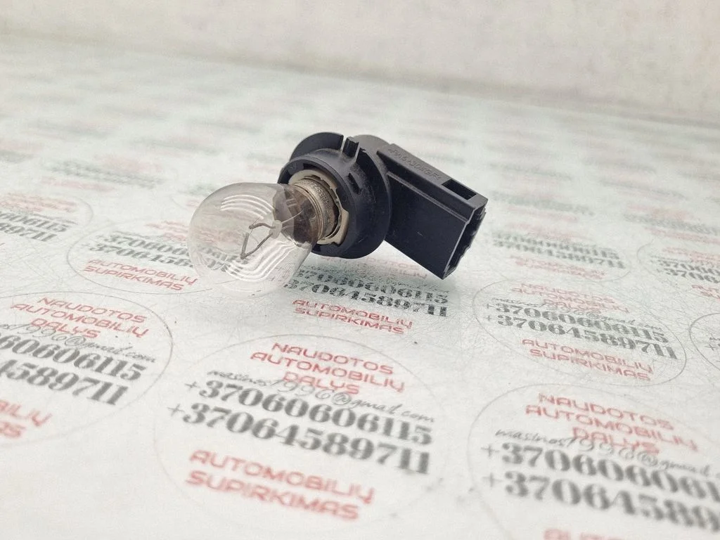 Rear tail light bulb – Volkswagen Golf Plus (2005-2013)