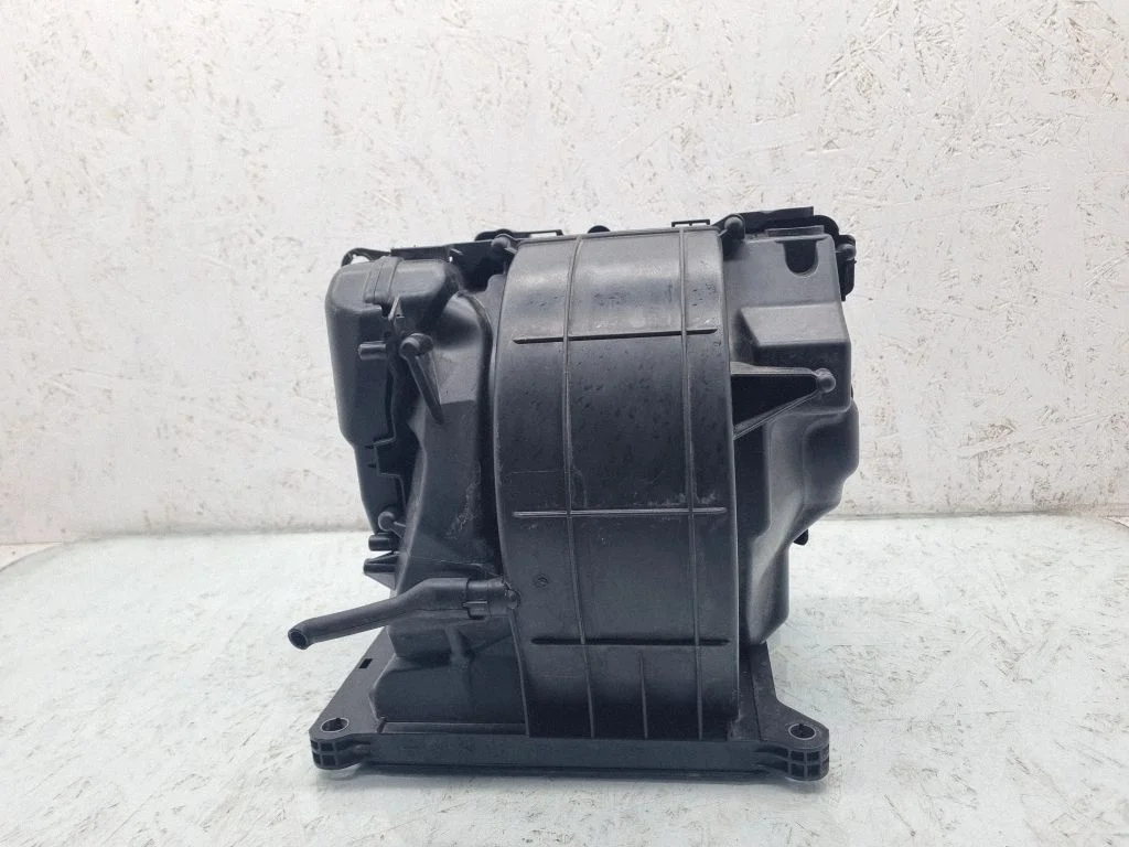 Salongi kütte- ja kliimaploki plastkorpus – Audi A6 Allroad C6 (2006-2011)