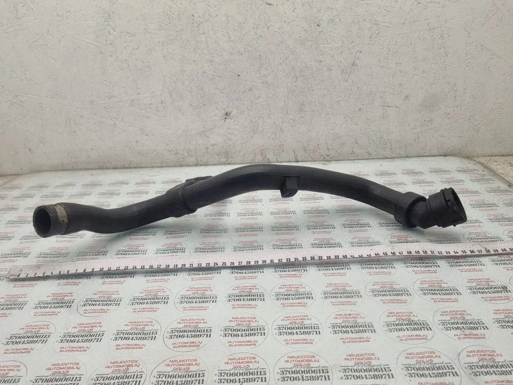 Engine coolant pipe/hose 4B0121101E