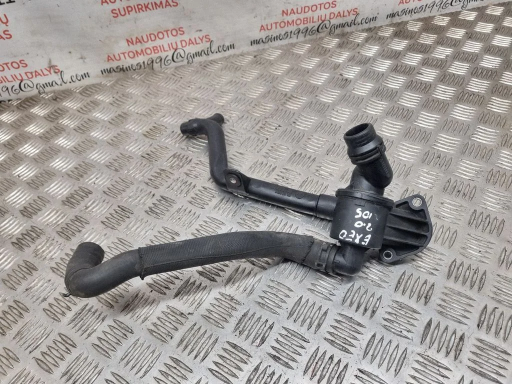Thermostat/thermostat housing 03L121111AD