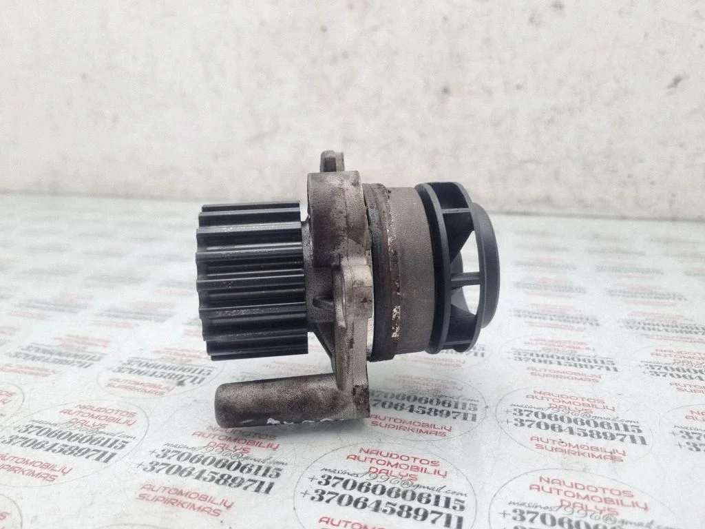 Water pump 031T156