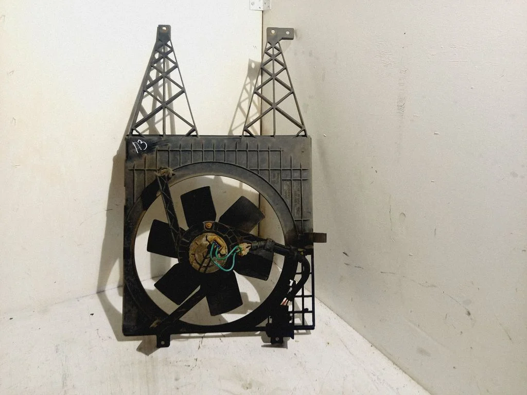 Radiator cooling fan shroud 1J0121207