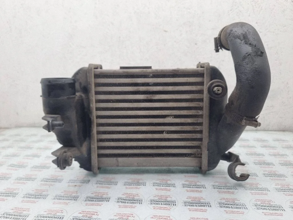 Intercooler 8E0145805E