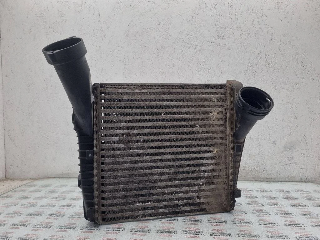 Intercooler radiator 7L6145803C
