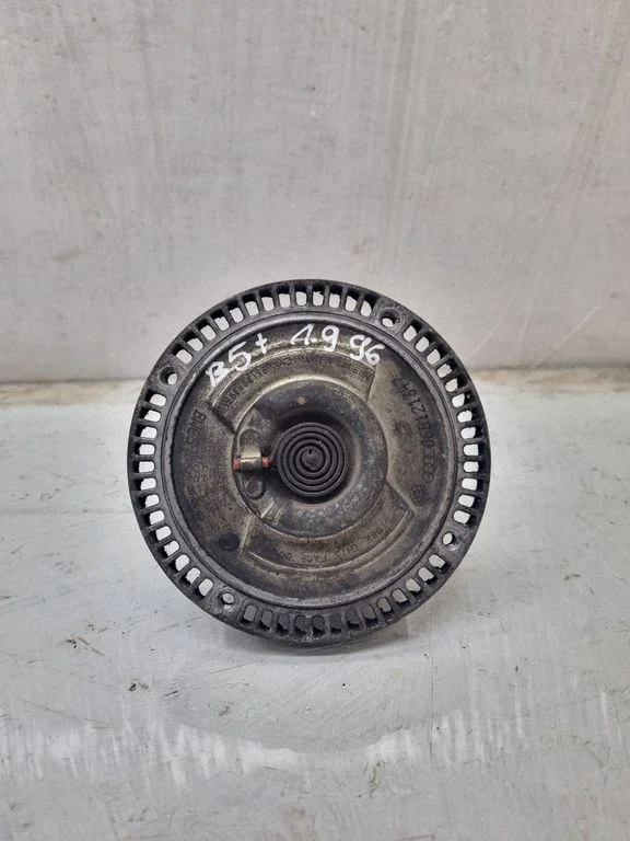 Viscous fan clutch – Volkswagen Passat B5.5 (2001-2005)