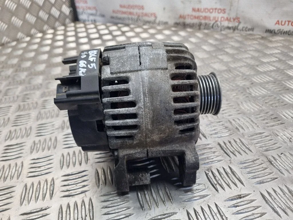 Generator/alternator 03C903023B
