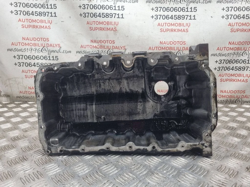 Oil sump – Volkswagen Passat B6 (2005-2010)