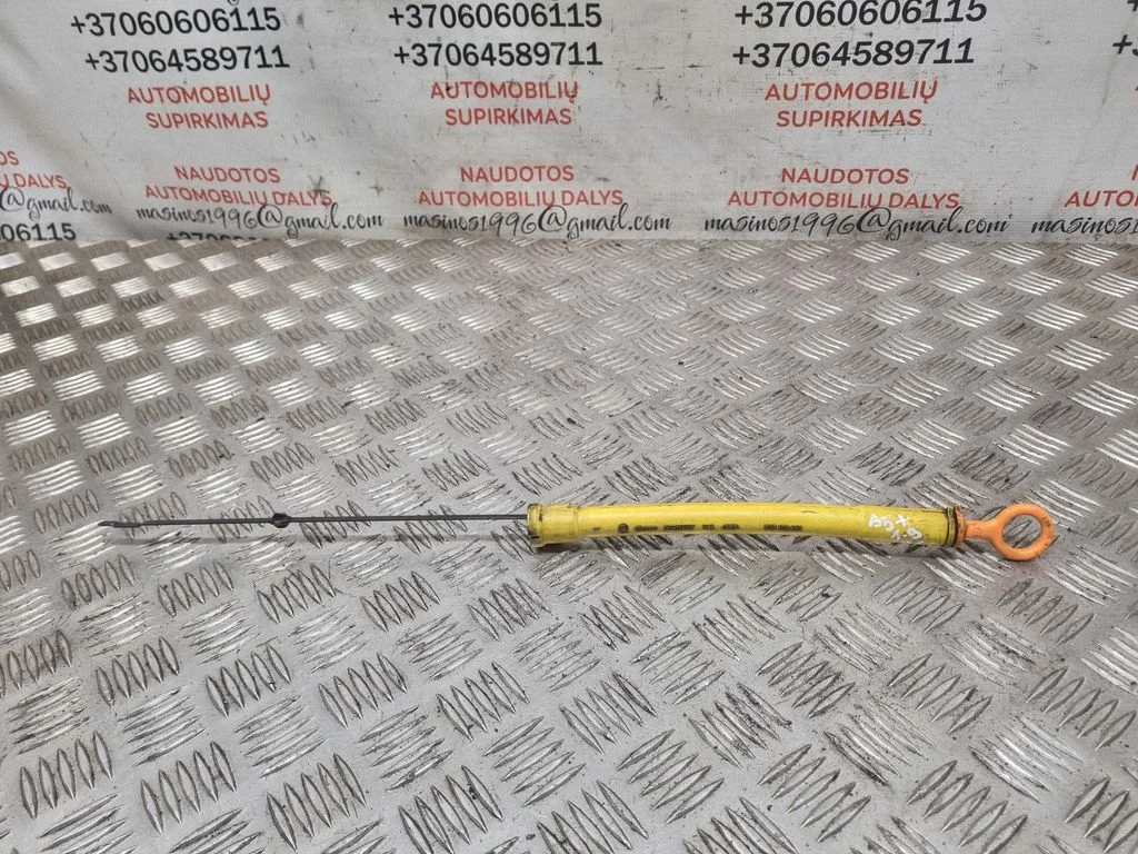 Oil level dip stick – Volkswagen Passat B5.5 (2001-2005)