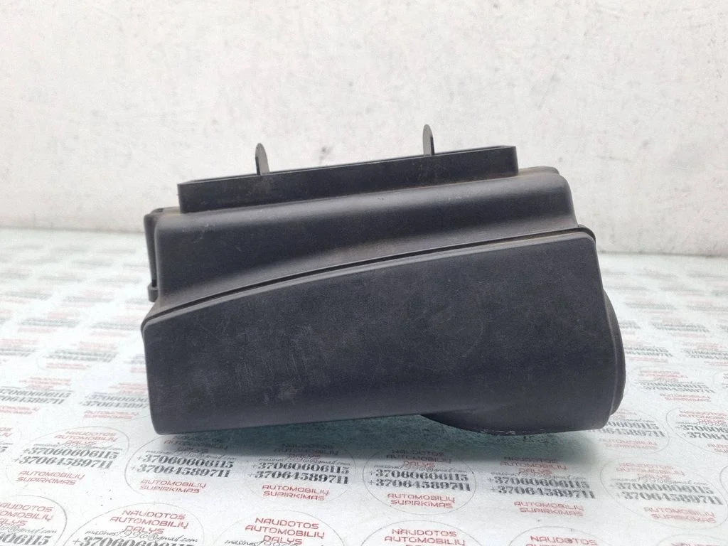 Õhuvõtukanali osa (-d) 1T0805971A