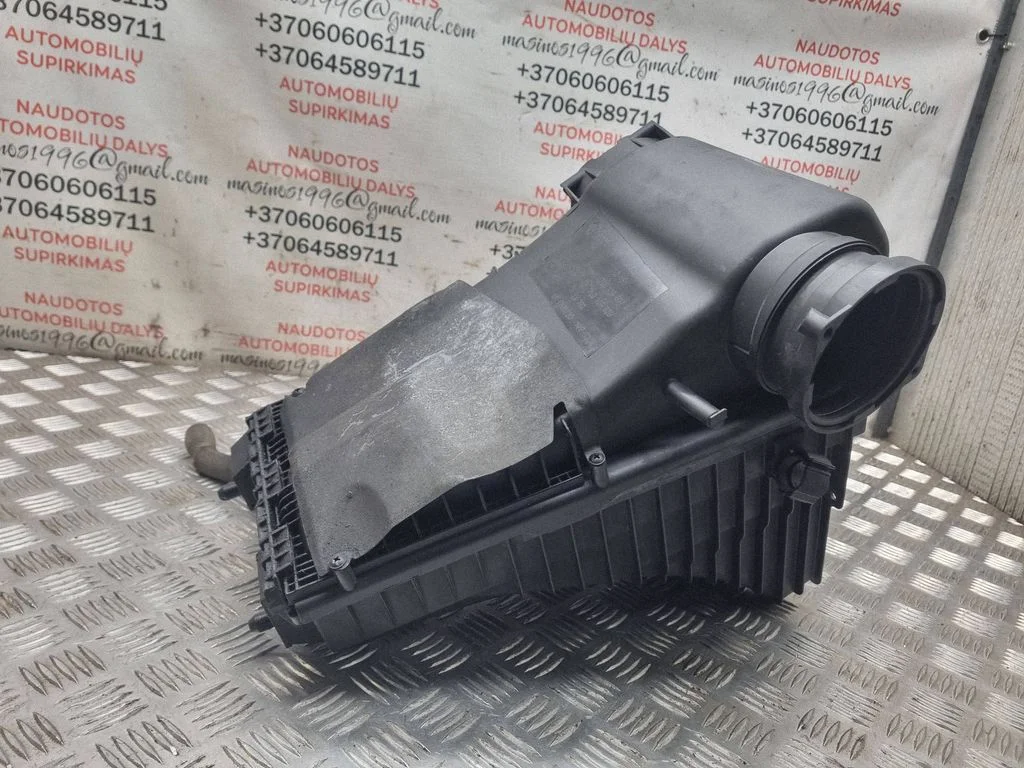 Air filter box 7L6129601Q