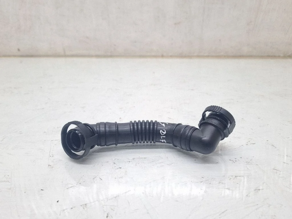 Breather hose/pipe – Volkswagen Golf Plus (2005-2013)