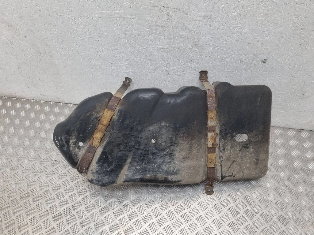 Fuel tank bottom protection – Volkswagen Touareg I (2002-2010)