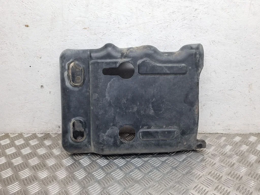 Fuel tank bottom protection – Volkswagen Touareg I (2002-2010)