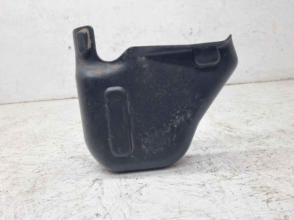 Fuel tank bottom protection – Volkswagen Touareg I (2002-2010)