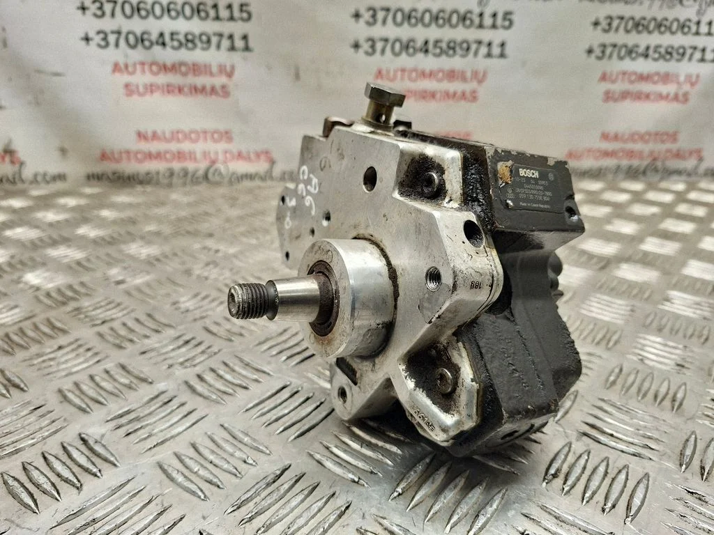 Kütuse kõrgsurvepump 059130755E
