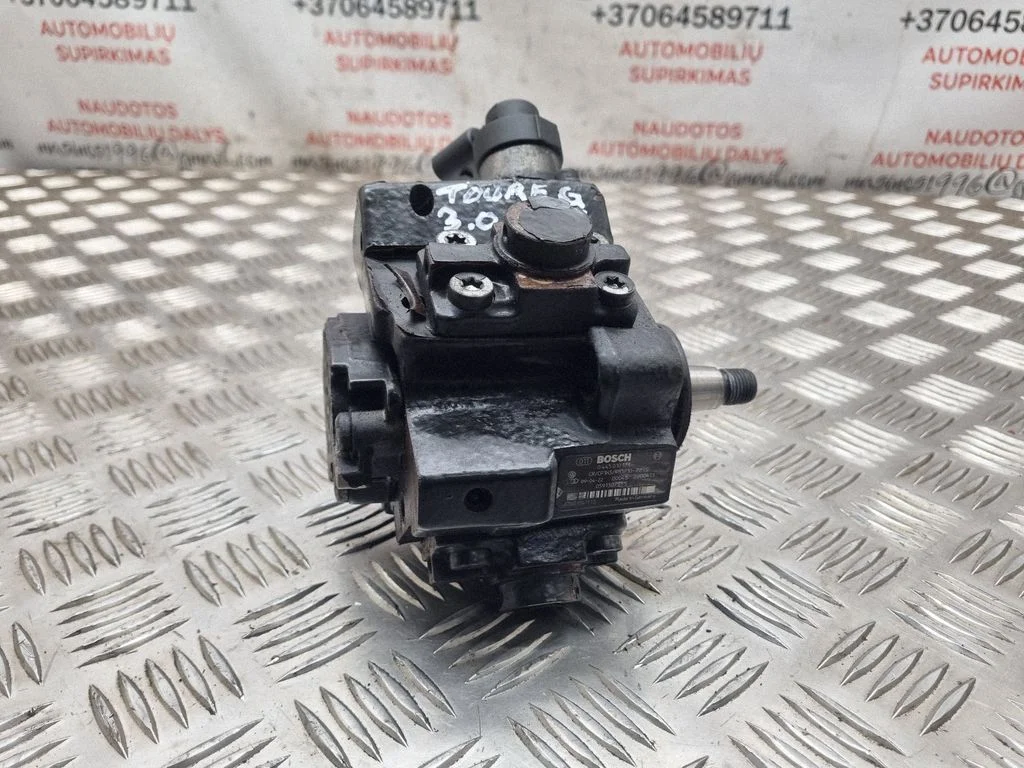 Fuel injection high pressure pump 059130755S