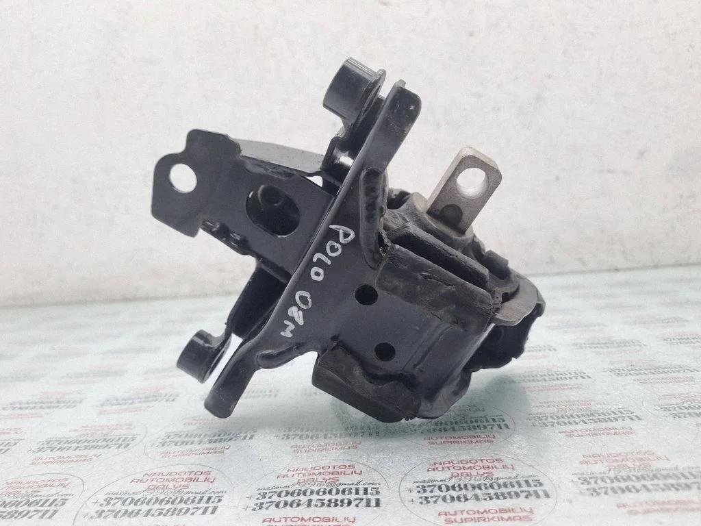 Mootoripadi 6Q0199555