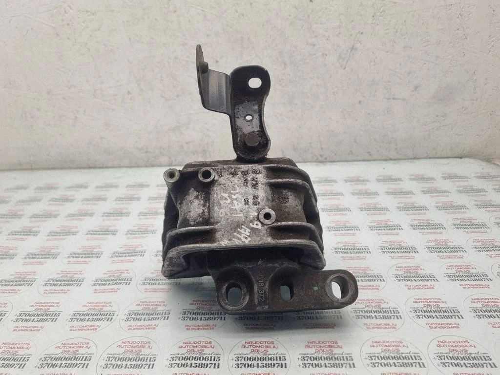 Engine mount bracket 1K0199262M